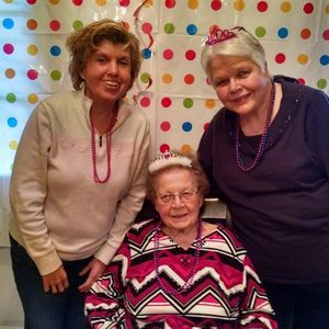 Meet your Posher, Claudia